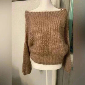 She & Sky tan off the shoulder top. EUC Soft & fuzzy!! Cute with leggings!! S/M